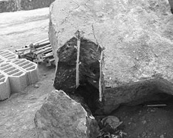 MAXDINAMIT CEMENT - dynamit w zaprawie