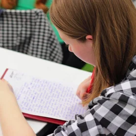 Arsanit partnerem akcji &quot;Odmaluj swoją starą klasę&quot;