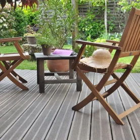 Meble ogrodowe jak nowe – jakie rozwiązania wybrać? 