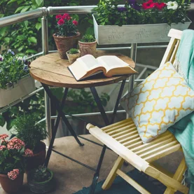 Taras i balkon: urządzamy miejsce wypoczynku