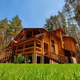 Druga młodość drewna. V33 prezentuje Polski Klimat - nową gamę do dekoracji i ochrony naturalnego surowca