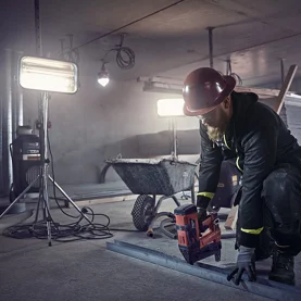 Materiały. Do zadań specjalnych - czyli z czego szyje się dziś odzież roboczą? 
