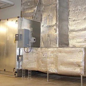 Hałas z systemów HVAC. Jak skutecznie wytłumić szachty i kanały wentylacyjne?