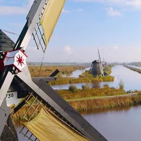 Przyszłość historycznych holenderskich wiatraków jest bezpieczna dzięki produktom AkzoNobel