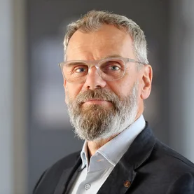 7 czerwca, Światowy Dzień Bezpieczeństwa Żywności.  Czyste mikrobiologicznie posadzki żywiczne Flowfresh jako wsparcie codziennych procesów czyszczenia w zakładach spożywczych