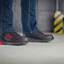 Obuwie ochronne – jak wybrać odpowiednie buty do pracy?