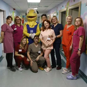 Grupa PSB Handel S.A. wspiera małych Pacjentów podczas mikołajkowej akcji w Świętokrzyskim Centrum Pediatrii