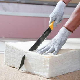 Ocieplenie budynku od wewnątrz. Na co zwracać uwagę wybierając materiały do izolacji poddasza?