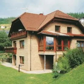 Ściana trójwarstwowa – porady praktyczne o sposobie wykonania i użytkowania