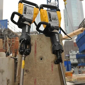 Młoty wyburzeniowe DeWALT