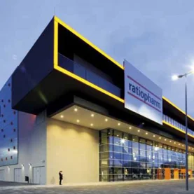 Posadzki Remmers na korytarzach i obejściach trybun w nowej ratiopharm arena w Neu-Ulm