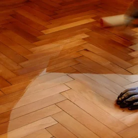 Remontowe dylematy – olej czy lakier na podłogówce